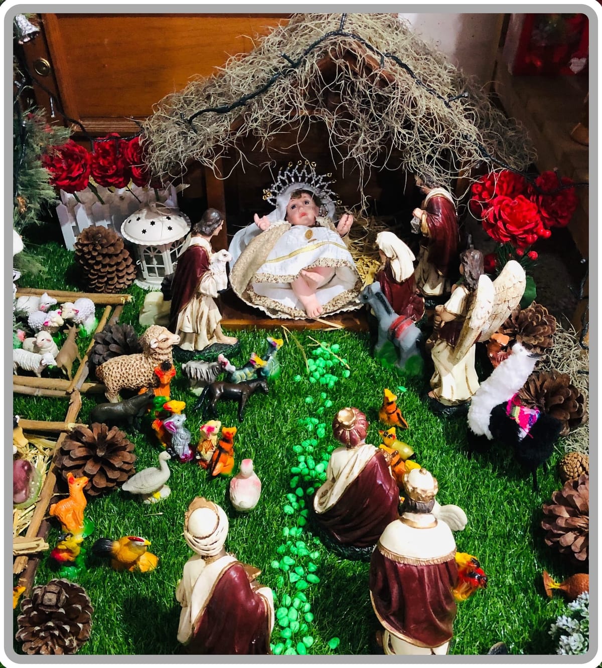 Christmas with a Latino family / friend 101